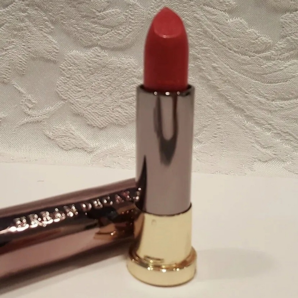 Urban Decay-VICE Full size Lipstick- 714 Mega Matte - 0.11 Oz NO BOX